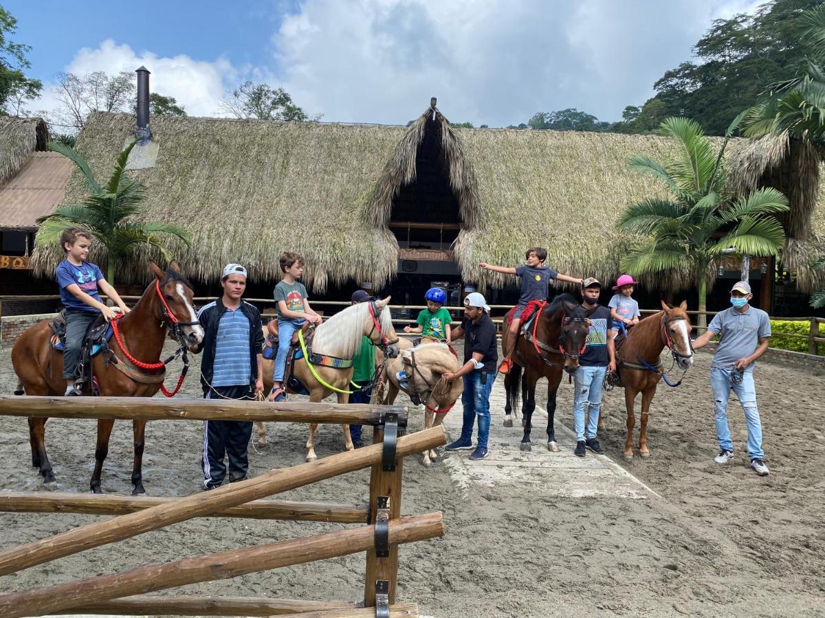 Rancho Ecoturistico El Faro Hotel ลาเมซา ภายนอก รูปภาพ