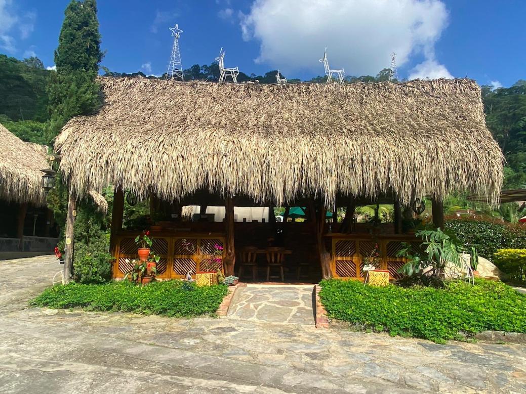 Rancho Ecoturistico El Faro Hotel ลาเมซา ภายนอก รูปภาพ